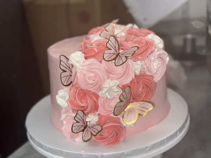 Ena’s secret bake Picture 3