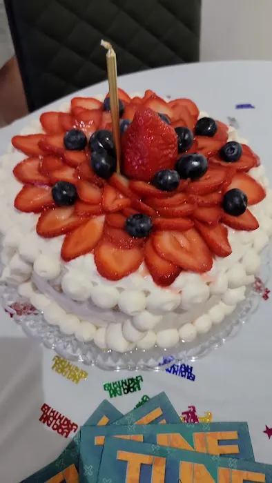 Celebricakes Picture 3