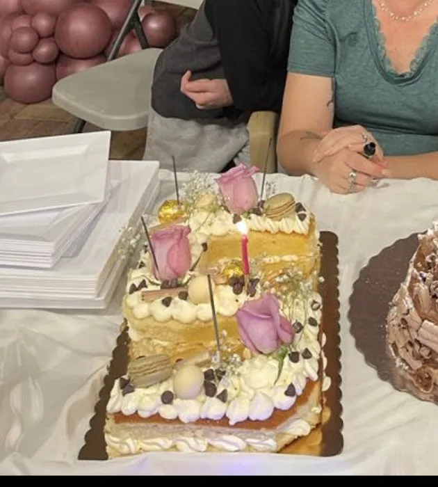 Andreitas Cakes Picture 1