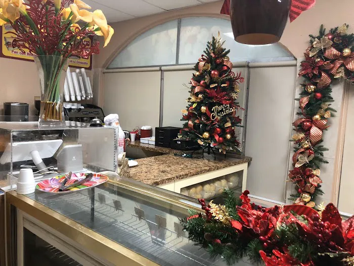 Yamy Bakery Picture 3