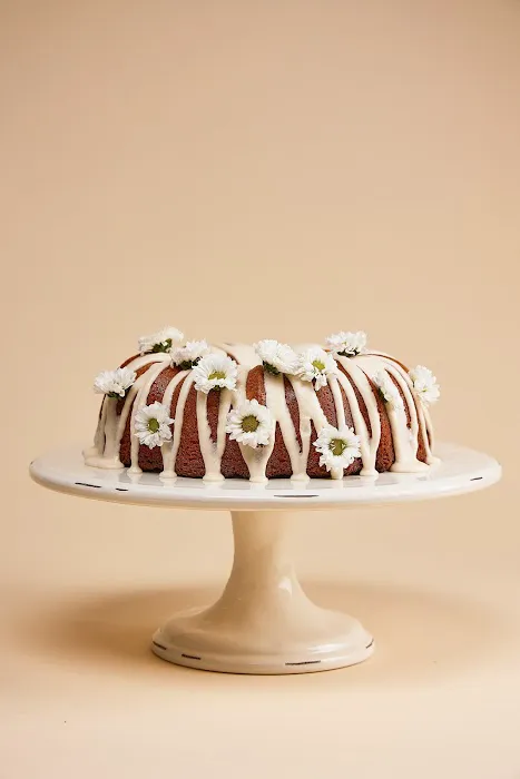Mo's Bundt Cakes Picture 1