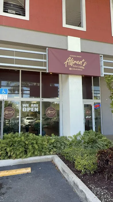 Alfreds Bakery Doral Picture 1