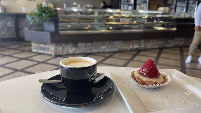 Via Veneto Bakery & Italian Deli Picture 1