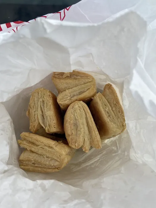 Piman Bouk Bakery Picture 7