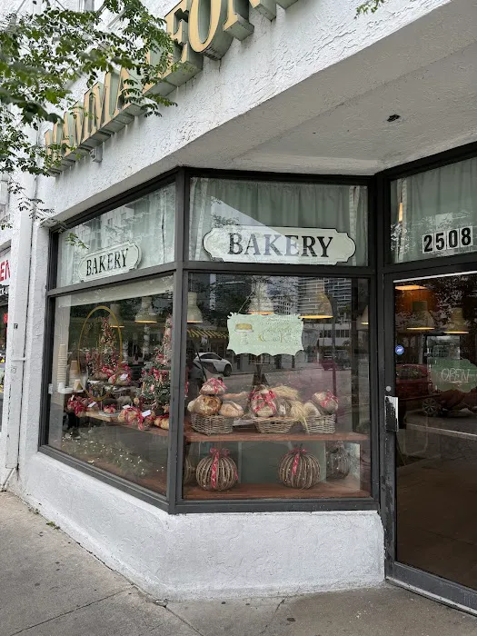 Mamma Leone Bakery Picture 6