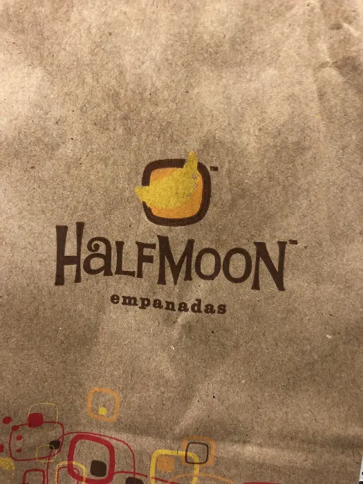 Half Moon Empanadas - Gate D29 - Miami International Airport Picture 7