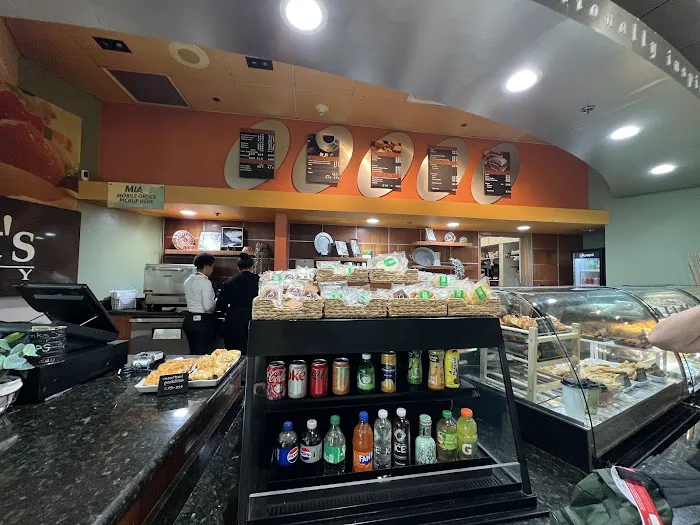 Gilbert’s Food Bar Picture 4