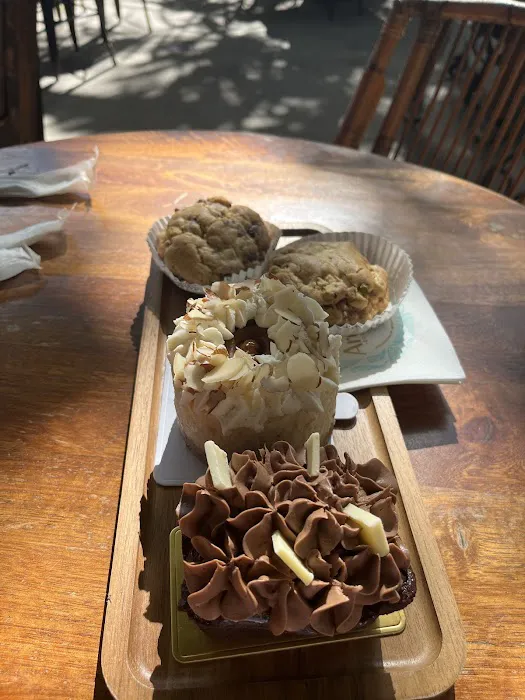 Archetti's Bakery Picture 9