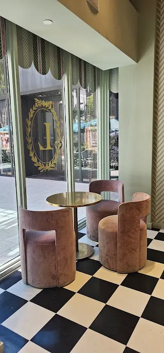 LADURÉE Miami Design District Picture 1