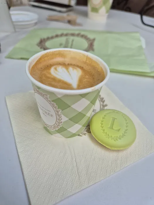 LADURÉE Miami Design District Picture 2
