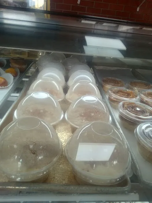 B and L Bakery Picture 7