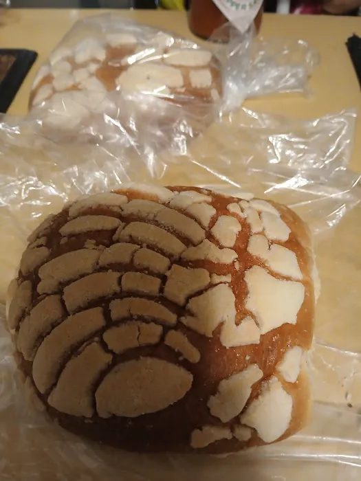 El Guegense Bakery Picture 4