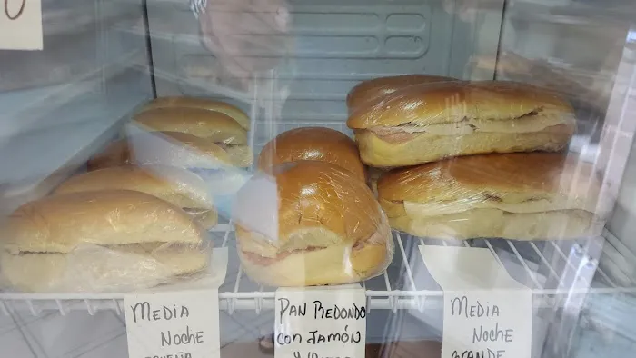 LENA BAKERY Picture 5
