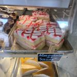 Bakery & Cafe