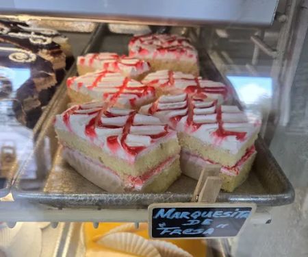 Bakery & Cafe