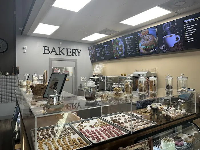 Alba Coffee & Bakery Picture 8