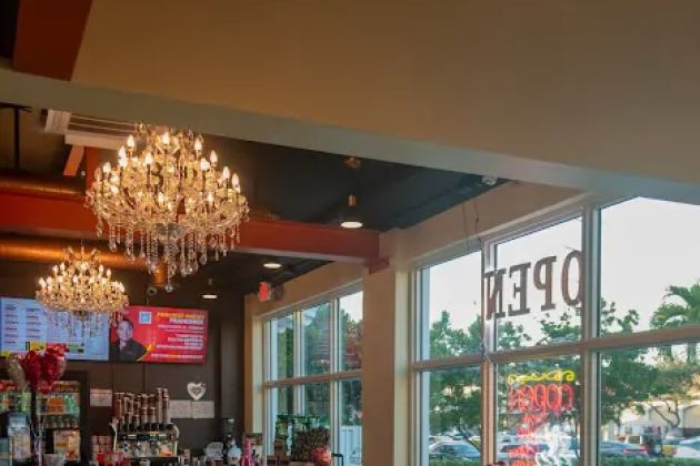 Pinecrest Bakery - Coral Gables