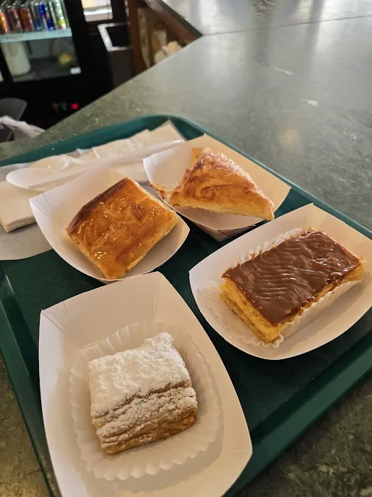 Versailles Bakery Picture 2