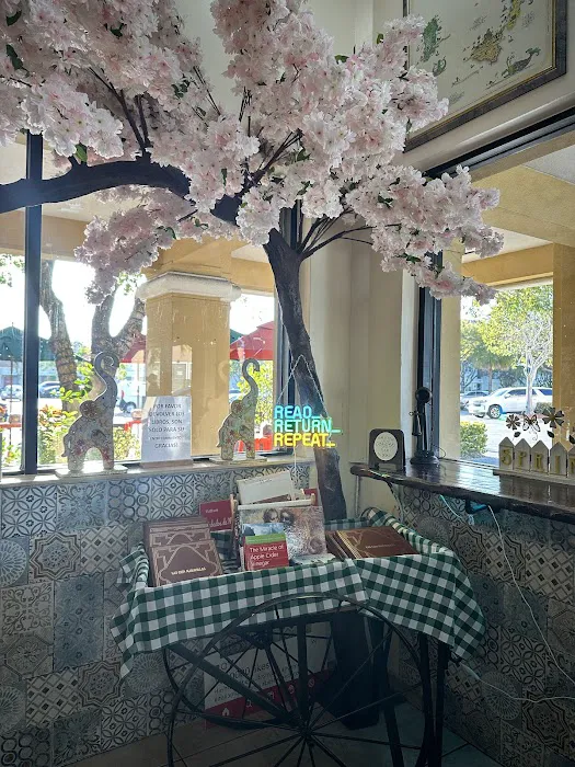 Roma Bakery & Cafe Picture 8