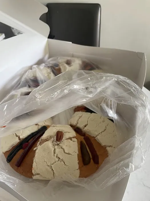 La Migaja Mexican Bakery Picture 5