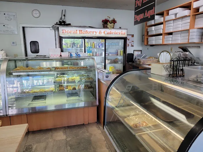Doral Bakery Cafeteria Picture 4