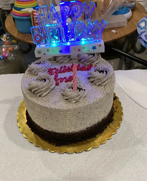 Edda's Cake Designs Picture 6