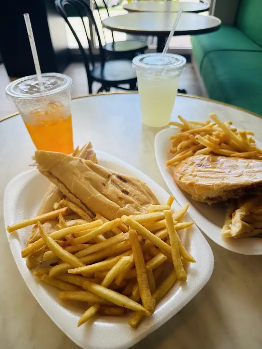 Karla Cuban Bakery | Doral Picture 3