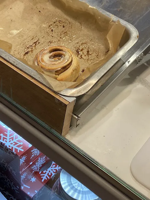 Cinnabon Picture 2