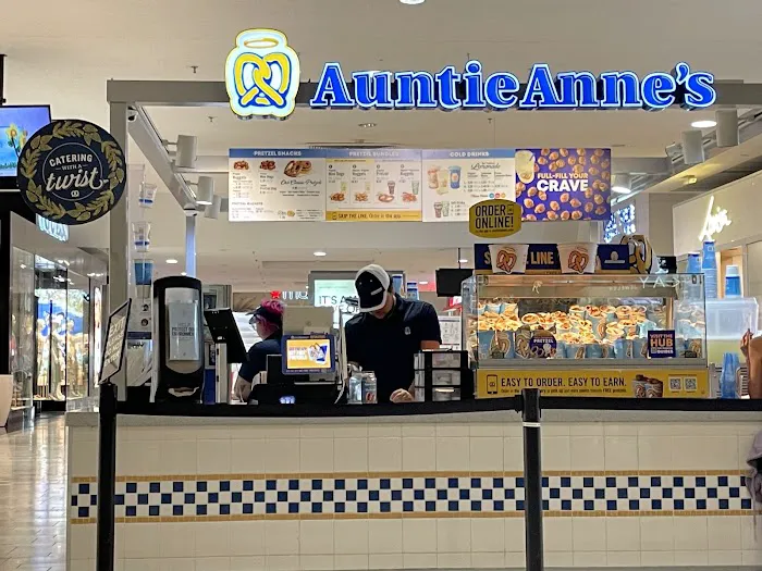 Auntie Anne's Picture 4