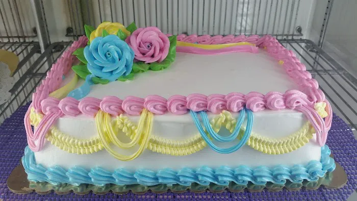 El Brazo Fuerte Bakery Picture 4
