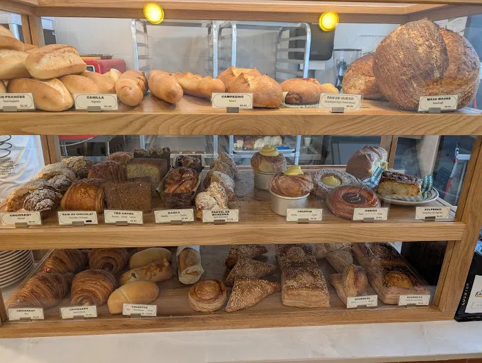 Caracas Bakery Coral Gables Picture 6