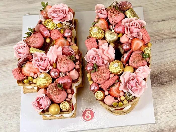 Stivaly's Cakes Picture 2