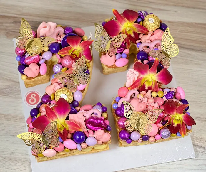 Stivaly's Cakes Picture 5