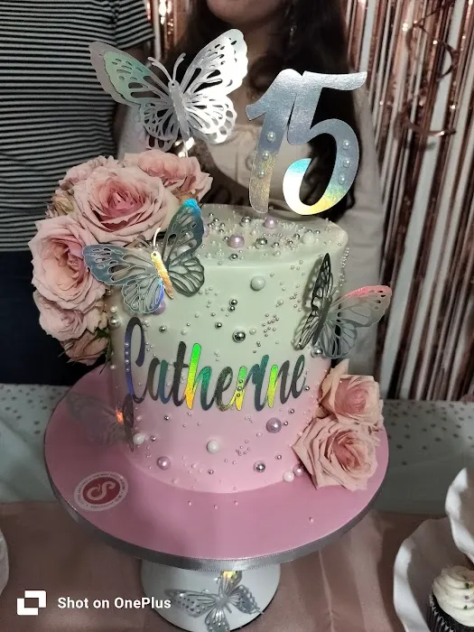 Stivaly's Cakes Picture 10