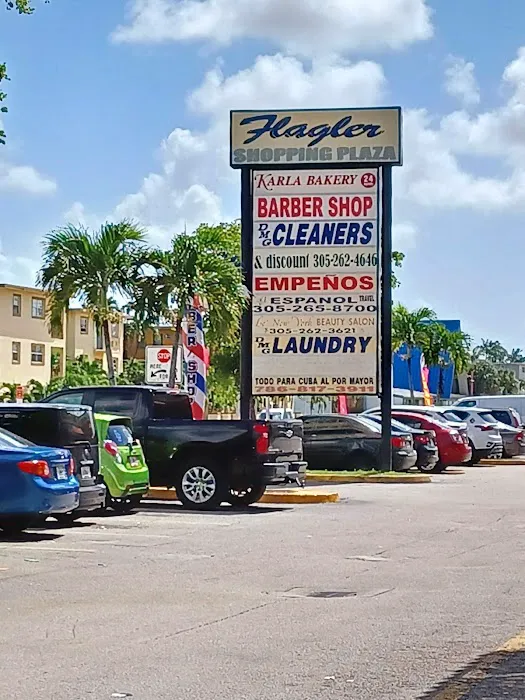Karla Cuban Bakery: West Flagler Store Picture 3