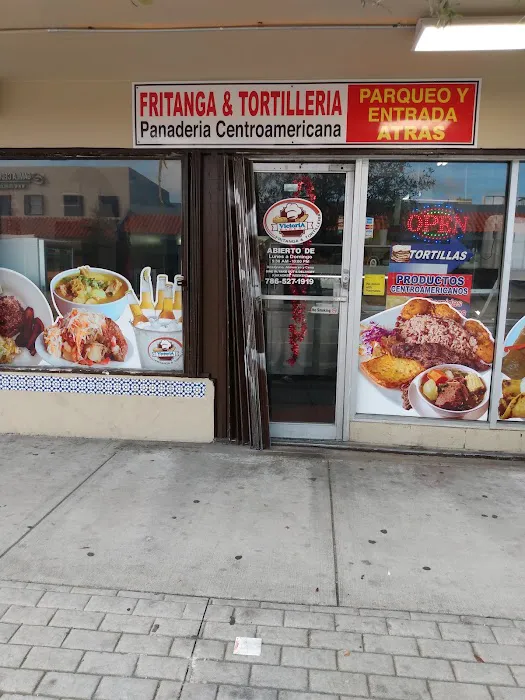 Victoria Bakery, Fritanga y Tortilleria Picture 4