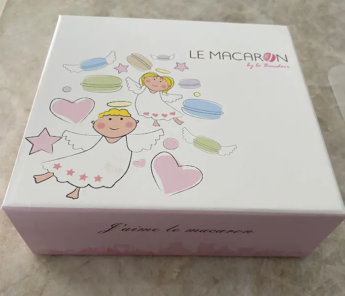 LJ Bakery | Le Macaron Picture 4