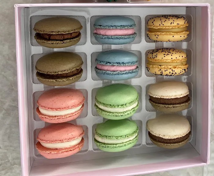 LJ Bakery | Le Macaron Picture 5