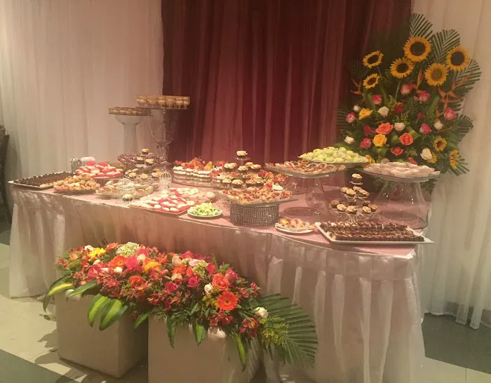Ivvys Cake Picture 3