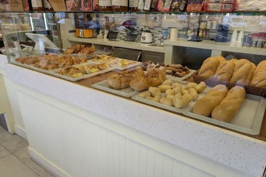Suarez Bakery