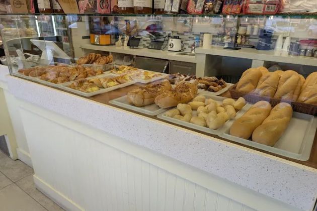 Suarez Bakery