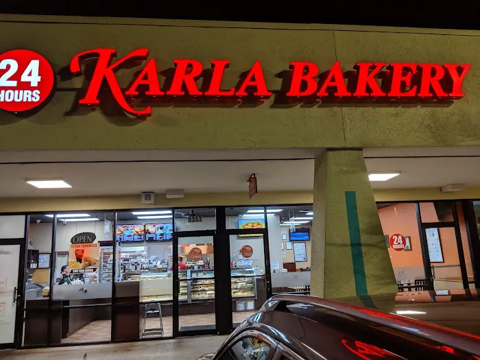 Karla Cuban Bakery | Fontainebleau Store Picture 2