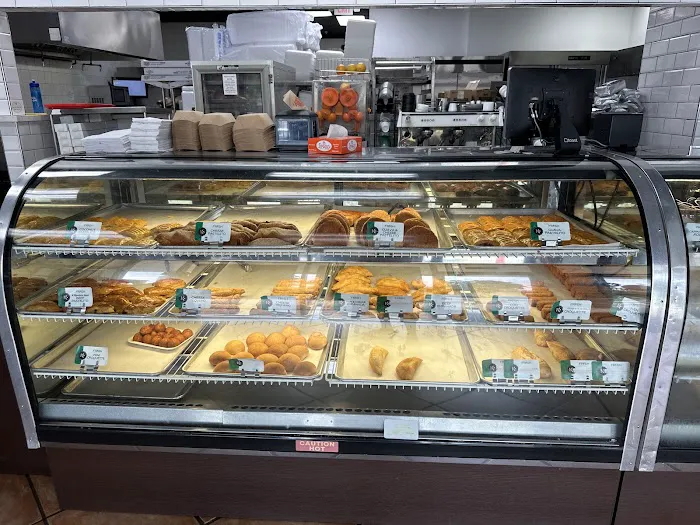 Karla Cuban Bakery | Fontainebleau Store Picture 5