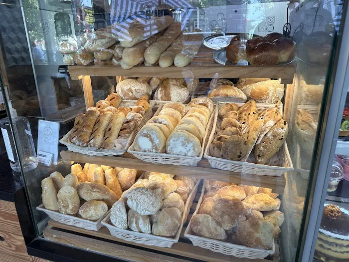 Majestic Portuguese Bakehouse Picture 3