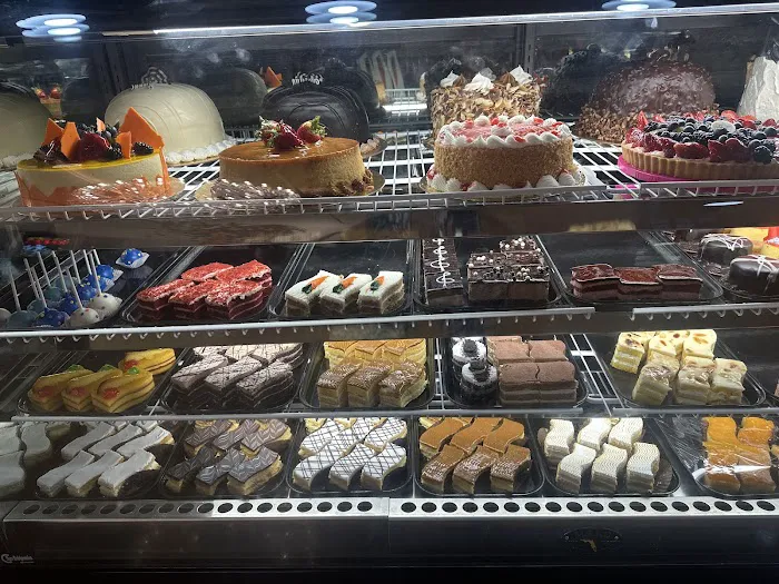 Pinecrest Bakery - Coconut Grove Picture 10