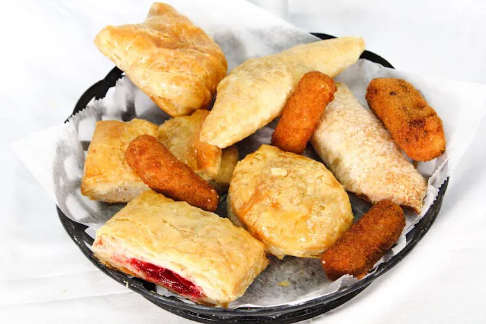 Mi Gallito Bakery Picture 6