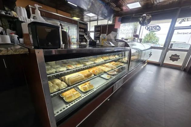 La Sin Rival Bakery