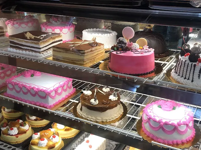 La Sin Rival Bakery Picture 7
