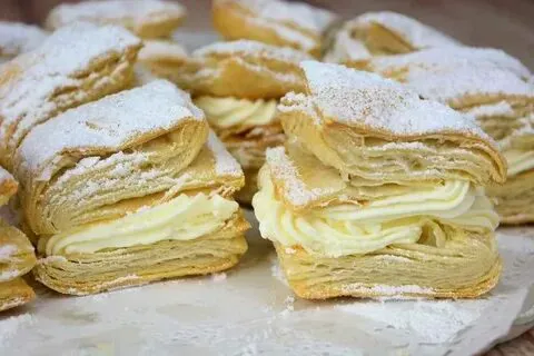 The Real Almond Cake Picture 4