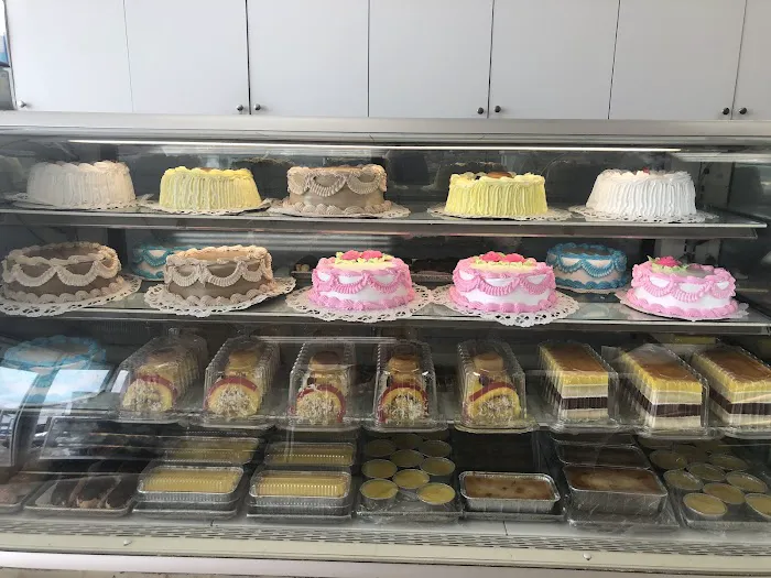 Lucerne Bakery Picture 9